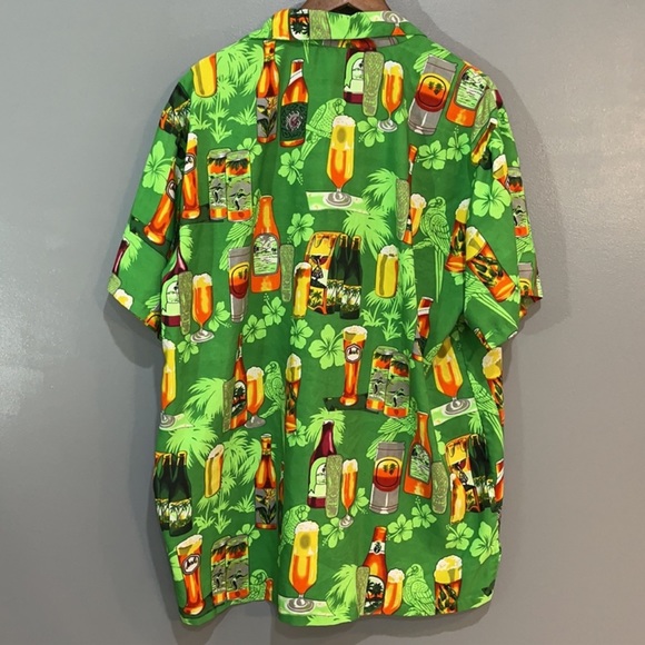 💜 5 for $25 or 3 for $18 Funny green beer patterned button down shirt - Picture 4 of 6